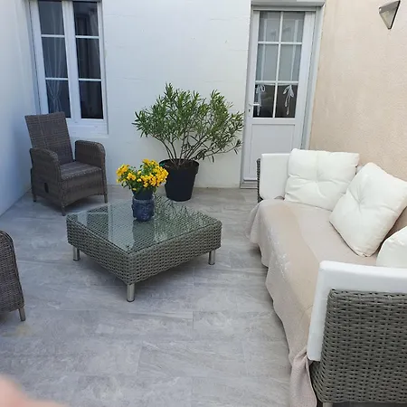 Sympas A Apartment